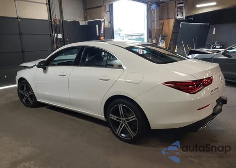 2020 Mercedes-Benz Cla 250 4Matic z USA, uszkodzony, nr VIN W1K5J4HB6LN119880